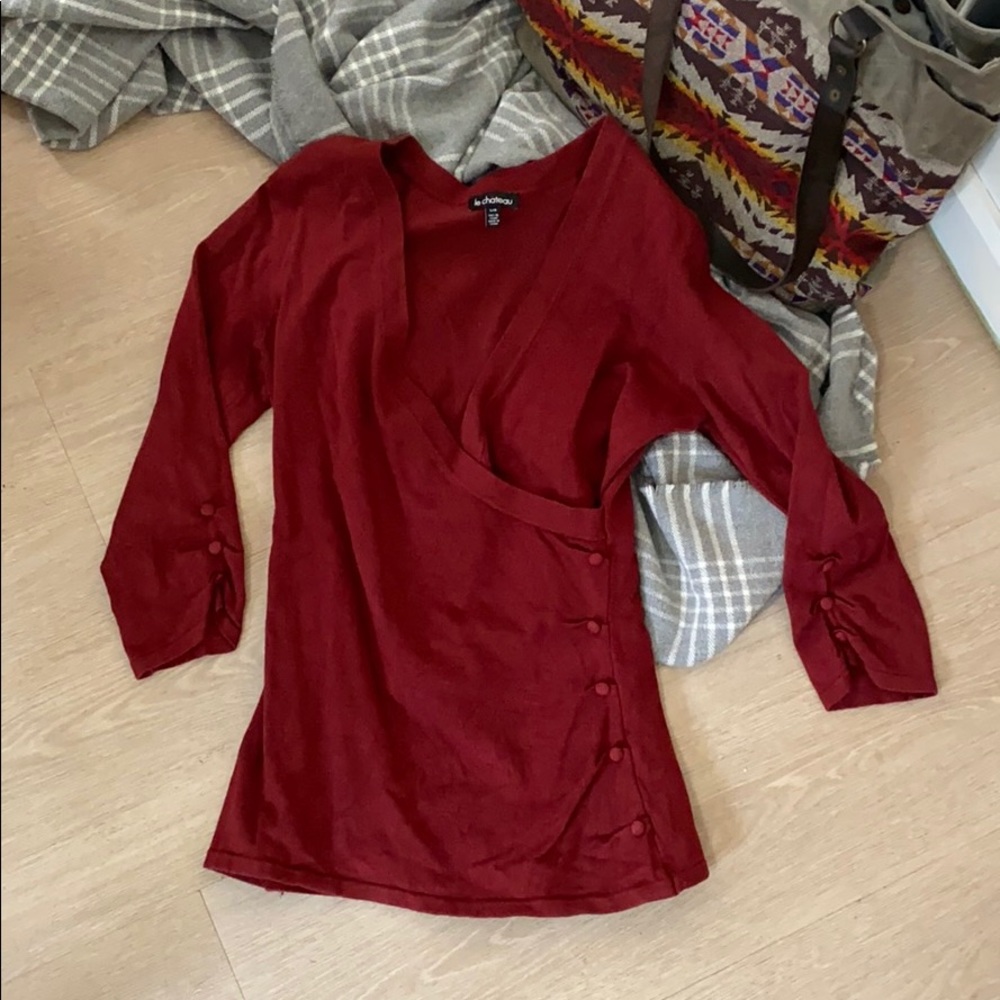 Le chateau wrap sweater